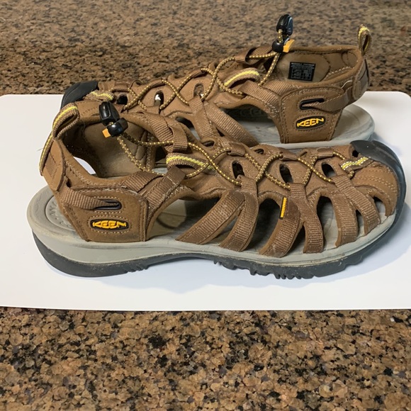 Keen Men’s 10 Brown Waterproof Sandals main image 9